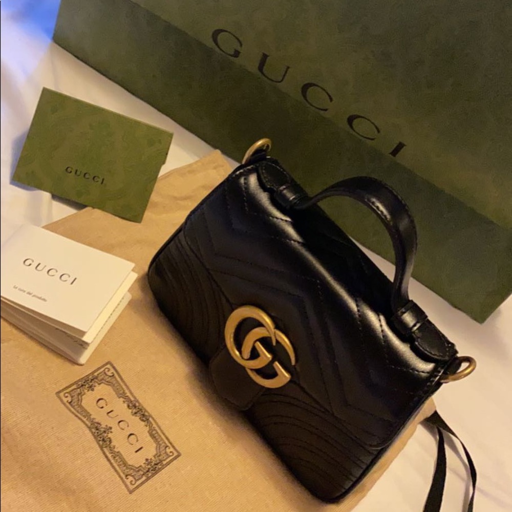 GG Marmont mini top handle bag Authentic✨